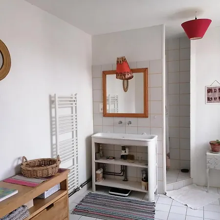 Holiday home Douceur Des Bois Du Quercy Montcuq