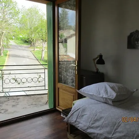 Chaleur Des Bois Du Quercy Tatil Evi Montcuq